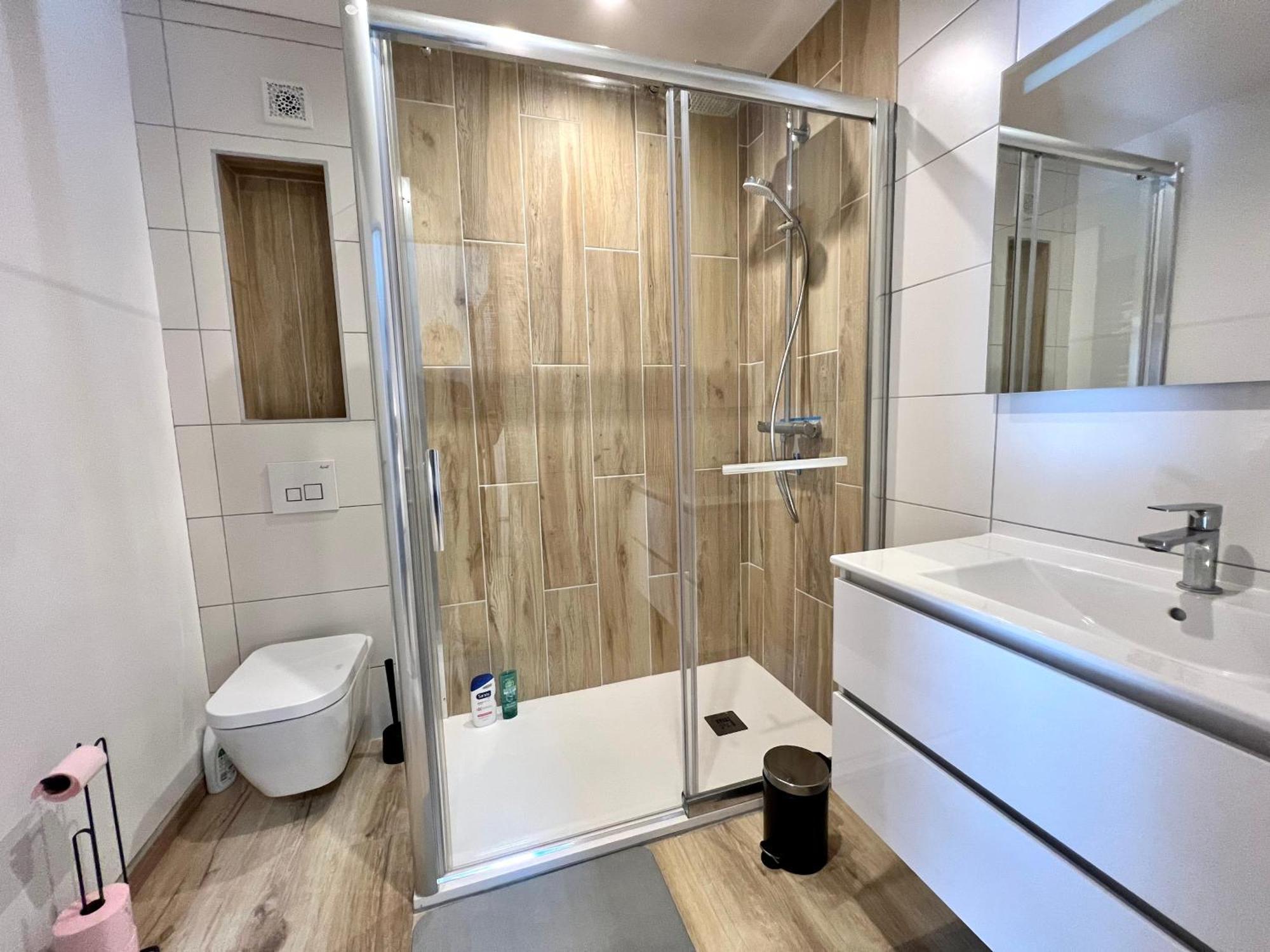 Refuge De Luxe Pour Les Amoureux De La Montagne Pouzac Ngoại thất bức ảnh